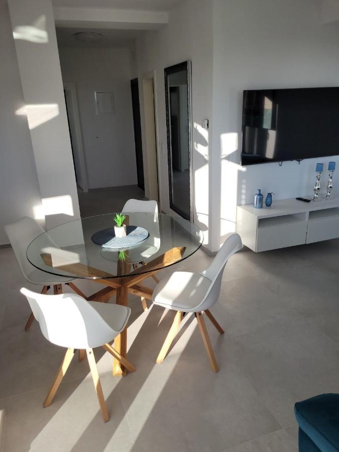 Haus Dalmatia With Heated Pool Lägenhet Bibinje Exteriör bild